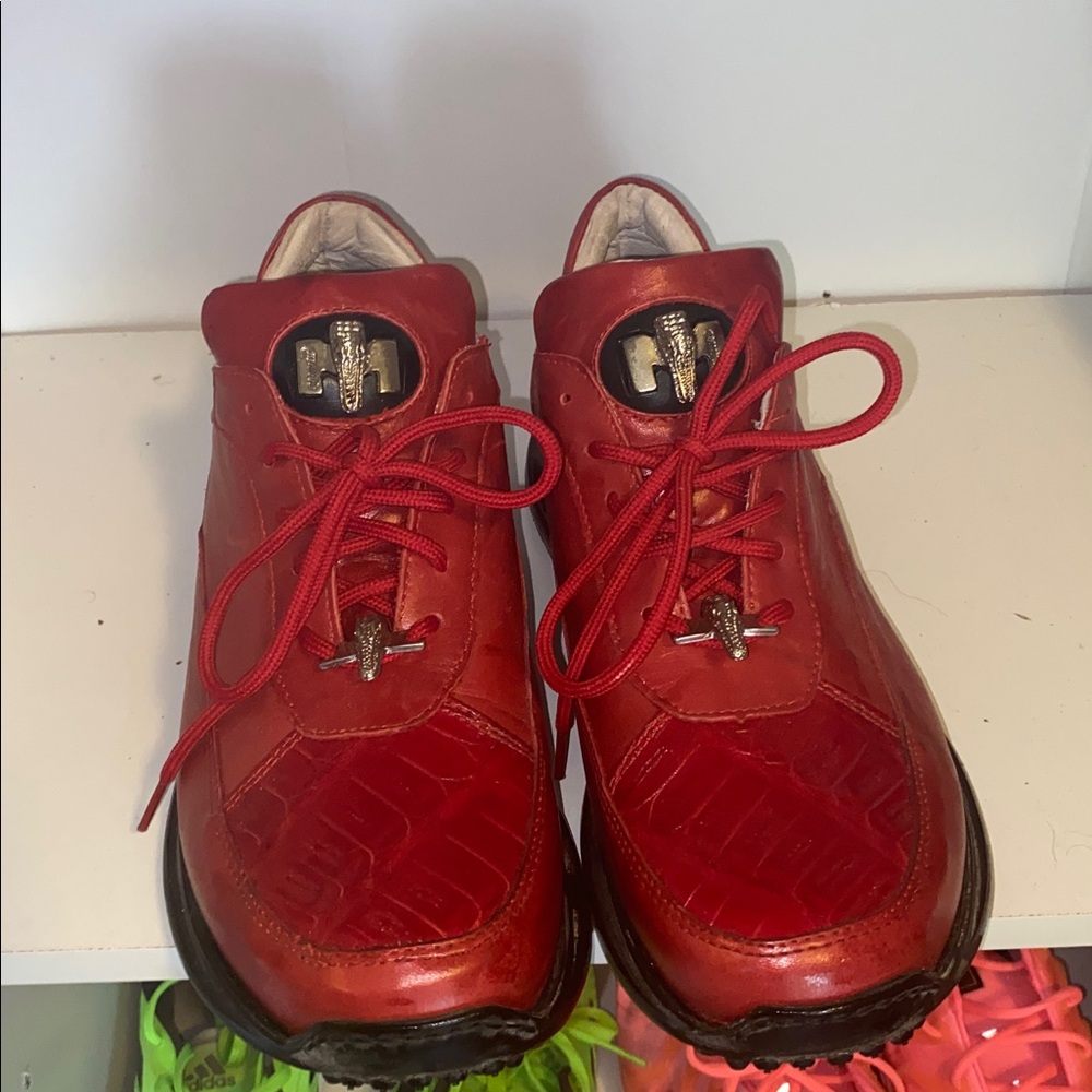Red Mauri sneakers